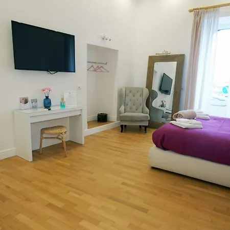 Caracciolo Beb Bed & Breakfast Napoli